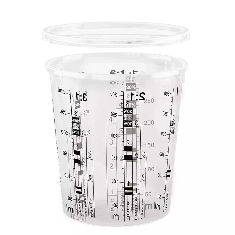 How to Prevent Spills When Using a Paint Mixing Cup