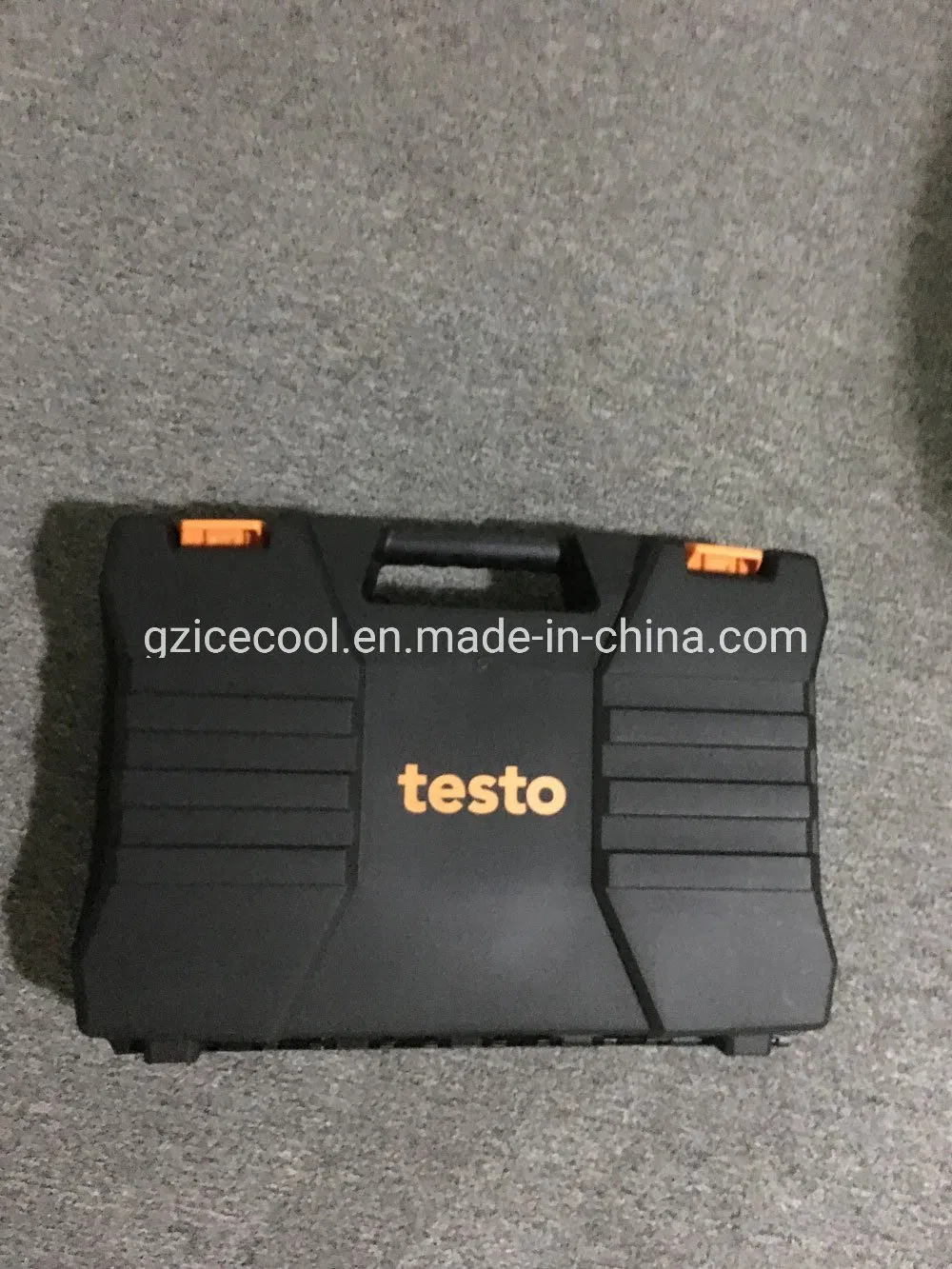 40 Refrigerants Testo 570-2 4-Way Digital Manifold Gauge No. 0563 5702 with 2 Clamp Temperature Sensor