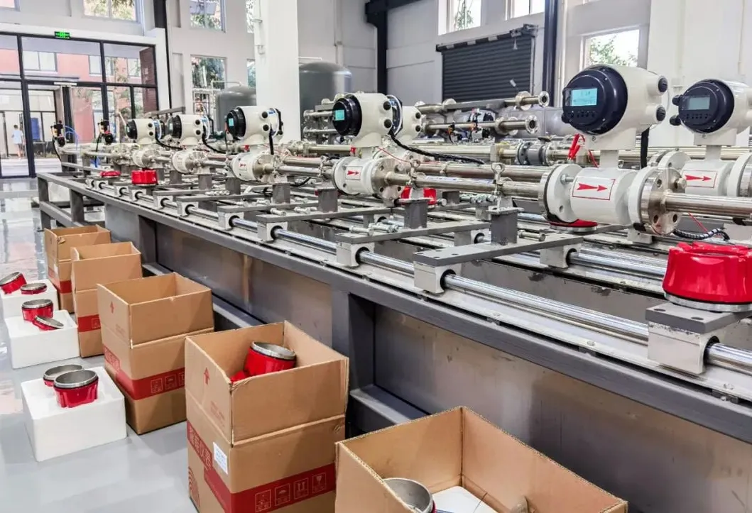 Digital Water Flowmeter Magnetic Flow Meter Water for Waste Water