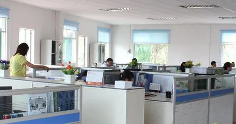 High Accuracy Positioning Measuring GPS Bds Glonass V90 Plus Gnss