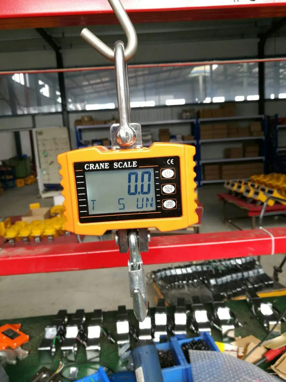 Hot Selling 1000kg Newest CE Approval LED Display Wireless Crane